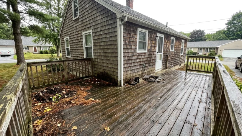 Why Puget Sound weather can complicate deck decisions