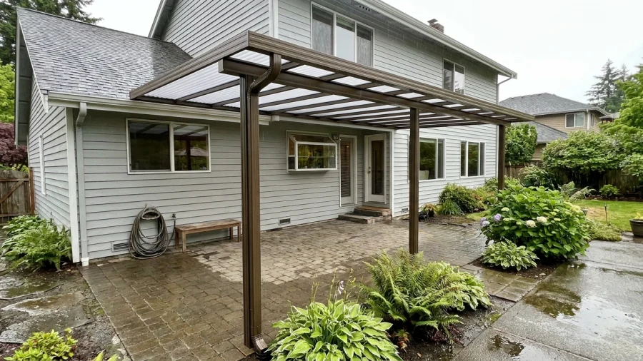 Choosing a Patio Cover for Year-Round Use in Western WA